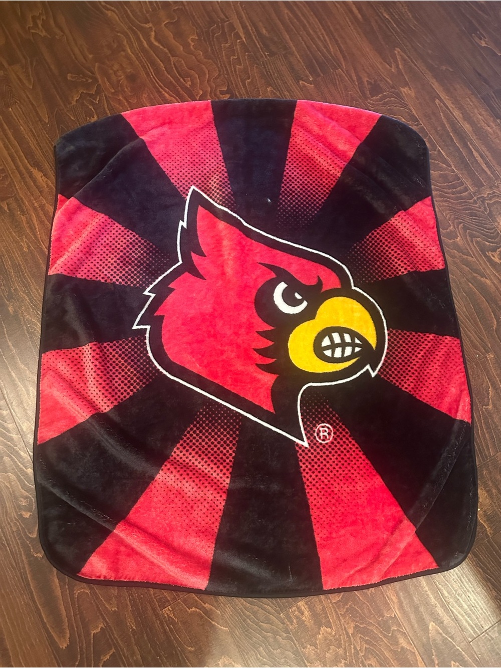 Louisville cardinals plush throw blanket red and black
